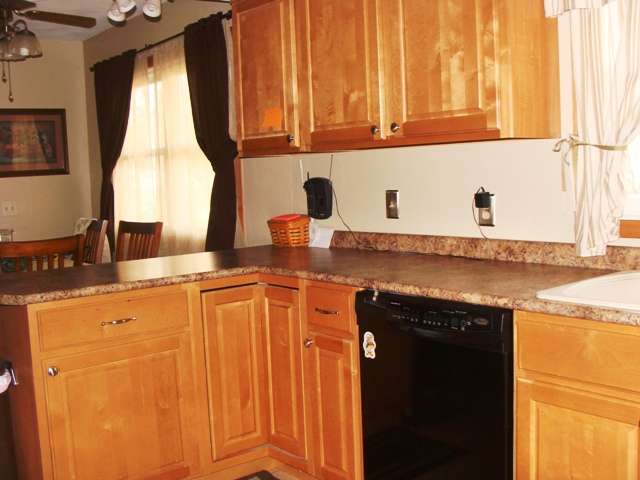 200 3rd Avenue Hampton, IL 61256 - Photo 4 of 14 Gallery Image 4