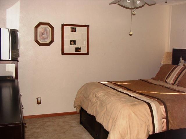 200 3rd Avenue Hampton, IL 61256 - Photo 5 of 14 Gallery Image 5