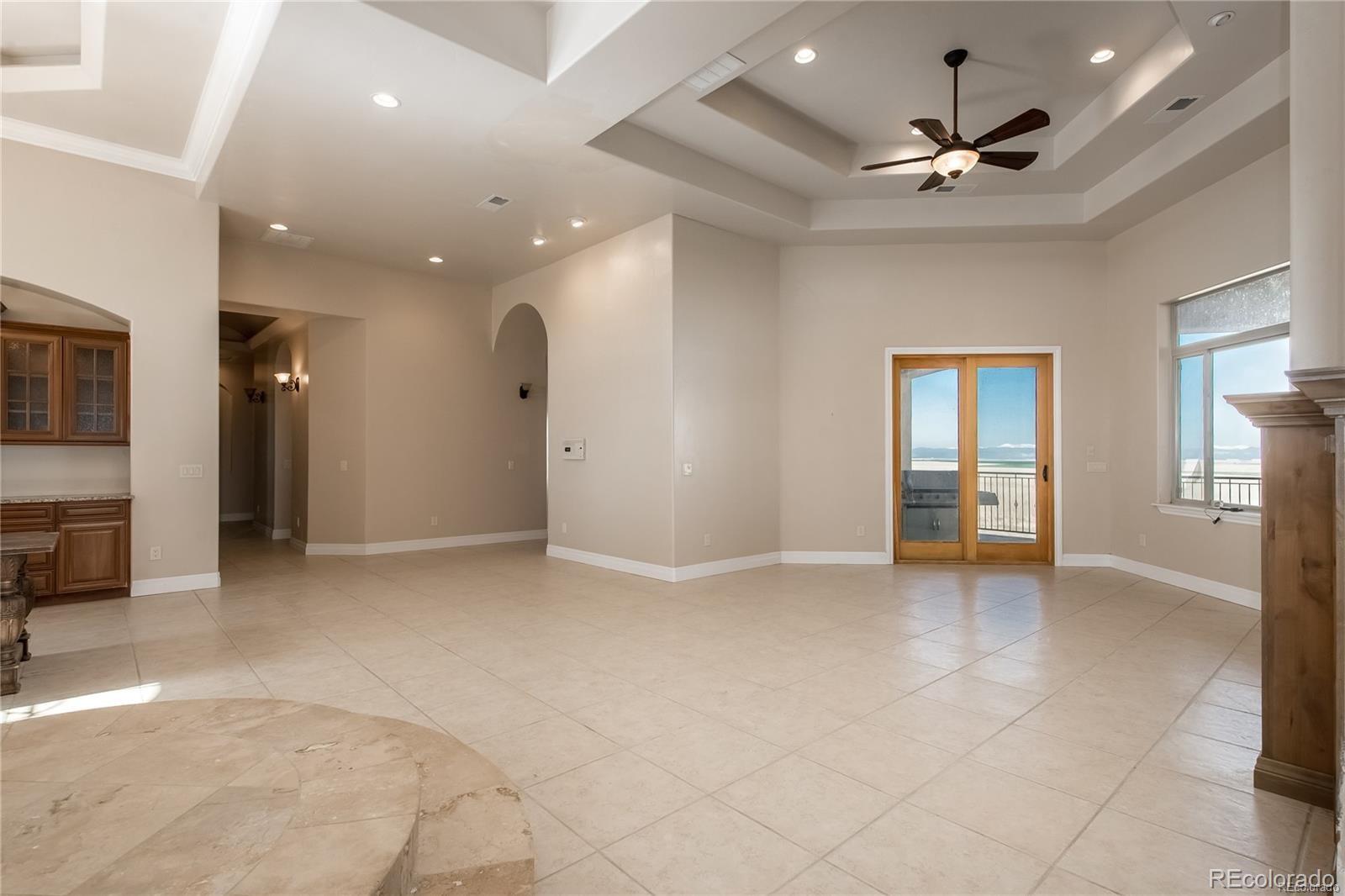 8303 Quail Run Road Watkins, CO 80137 - Photo 8 of 35 Gallery Image 8