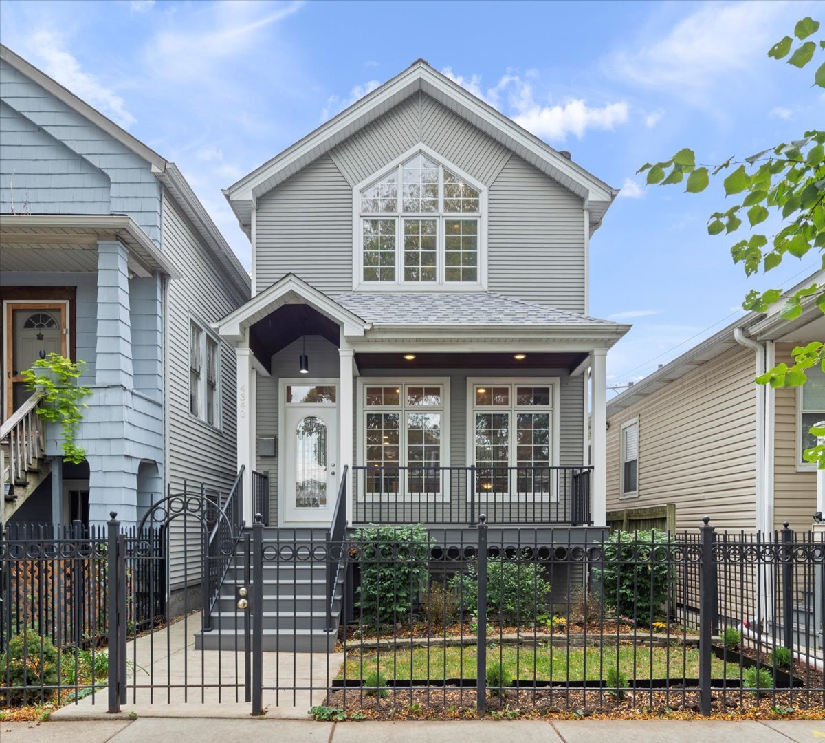 4340 North St Louis Avenue Chicago, IL 60618 - Photo 1 of 47