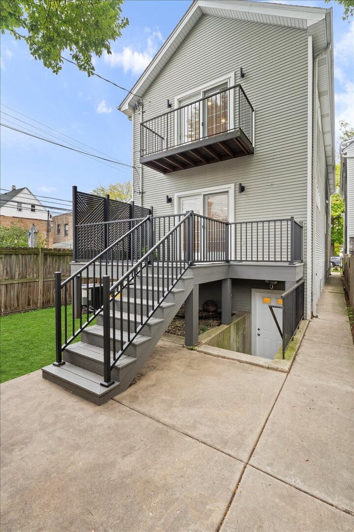 4340 North St Louis Avenue Chicago, IL 60618 - Photo 36 of 47