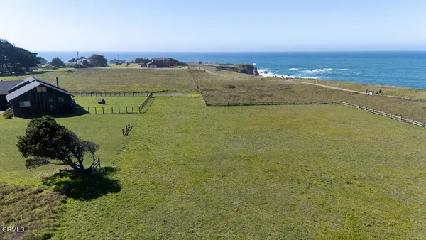 $550,000 | 19350 Del Mar Drive, Fort Bragg, CA 95437