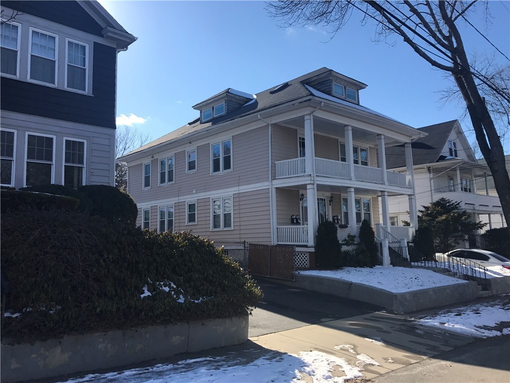 102 Colonial Road Providence, RI 02906 - Photo 2 of 12 Gallery Image 2