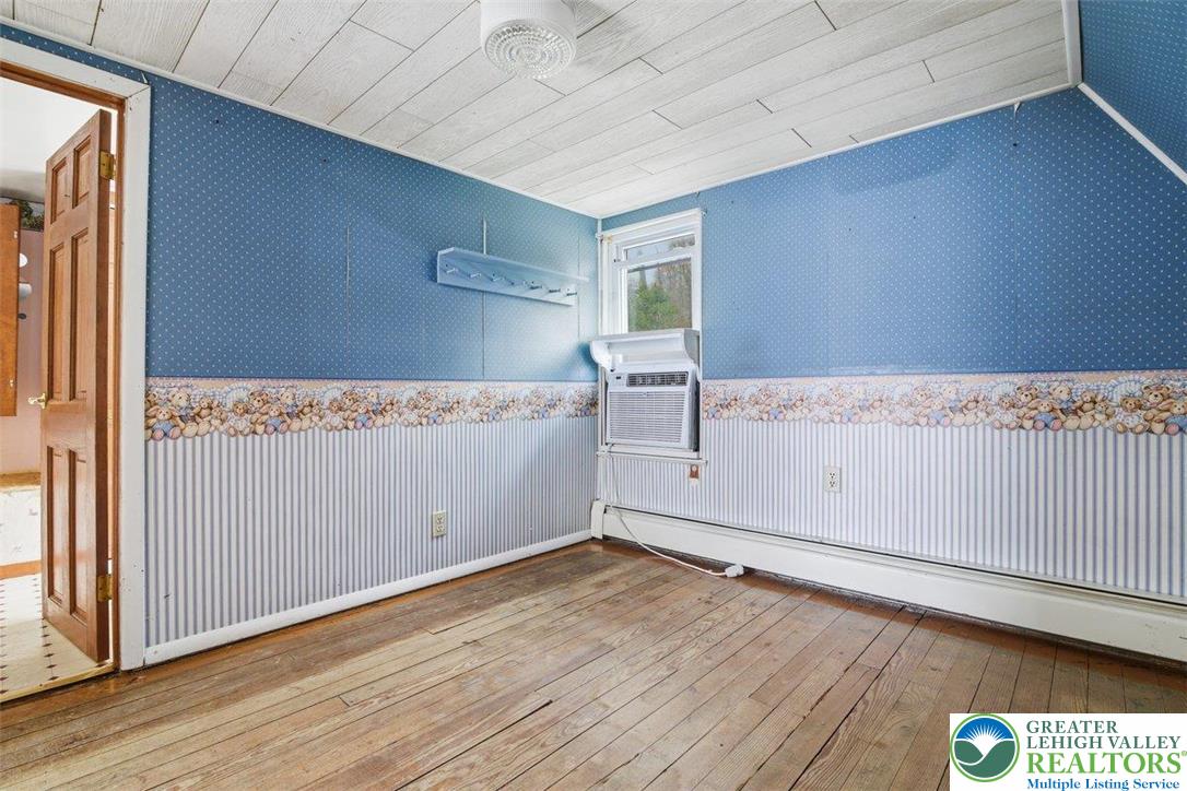 286 Oak Road Bangor, PA 18013 - Photo 36 of 67 Gallery Image 36