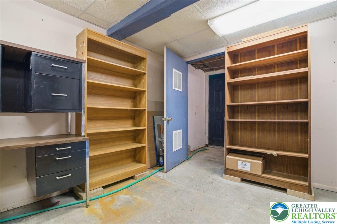 286 Oak Road Bangor, PA 18013 - Photo 38 of 67 Plenty of Shelving Storage