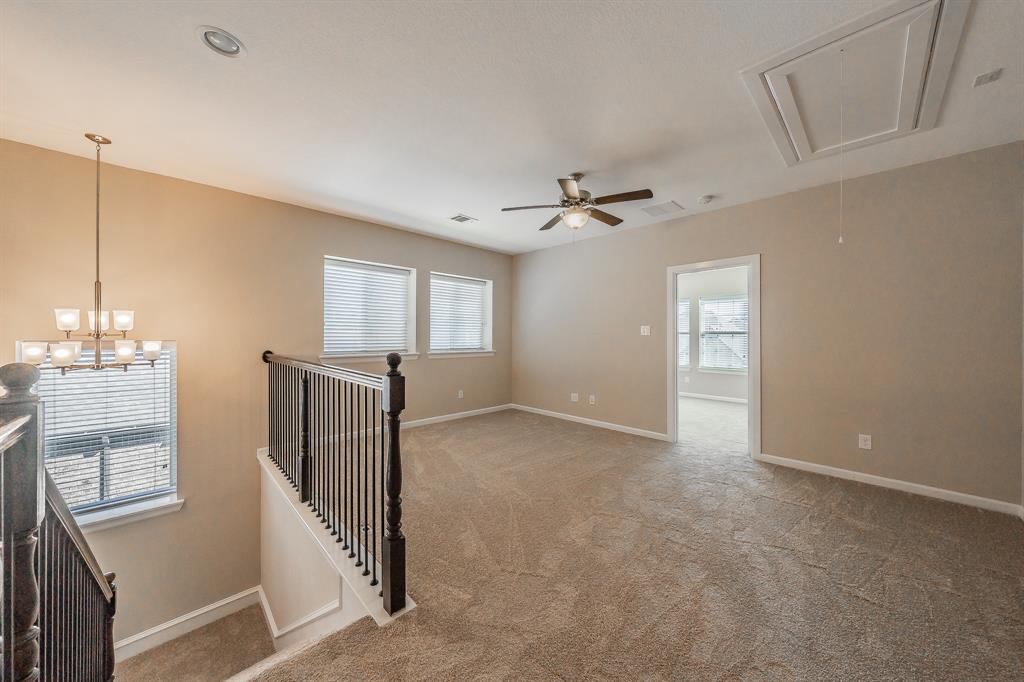 1102 Rendon Place Mansfield, TX 76063 - Photo 24 of 34 Gallery Image 24