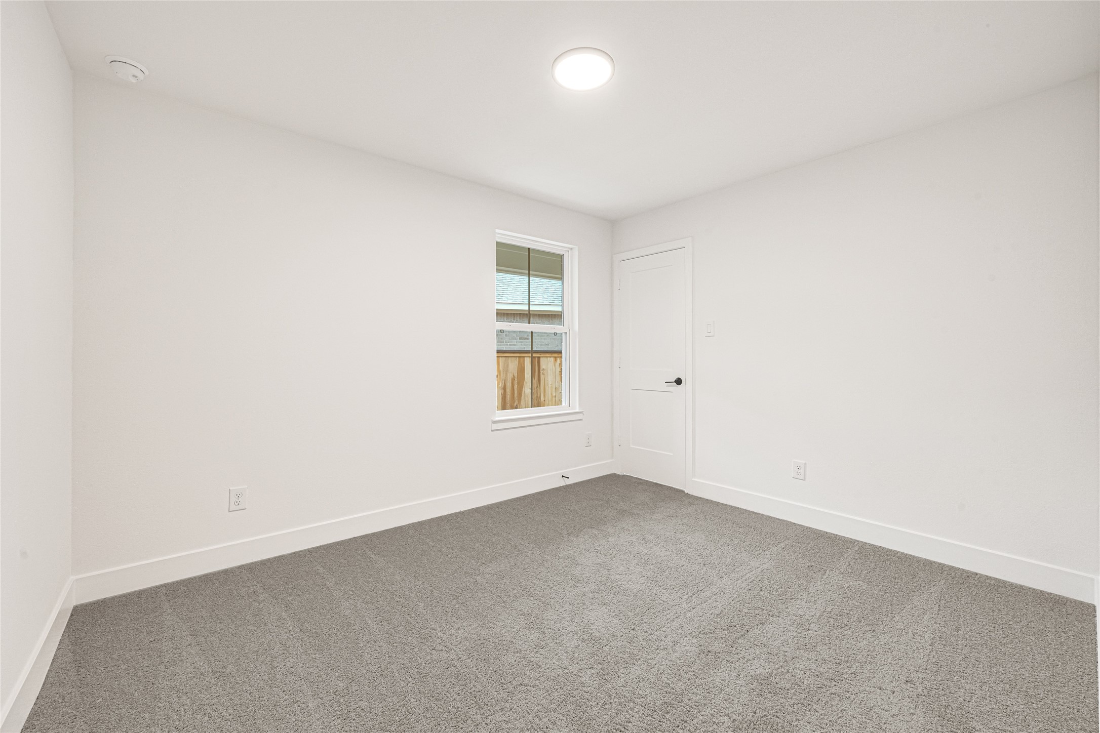 9352 Hard Rock Road Conroe, TX 77303 - Photo 14 of 21 Room 1