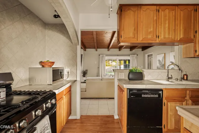 $1,150,000 | 1640 North Lincoln Street, Burbank, CA 91506