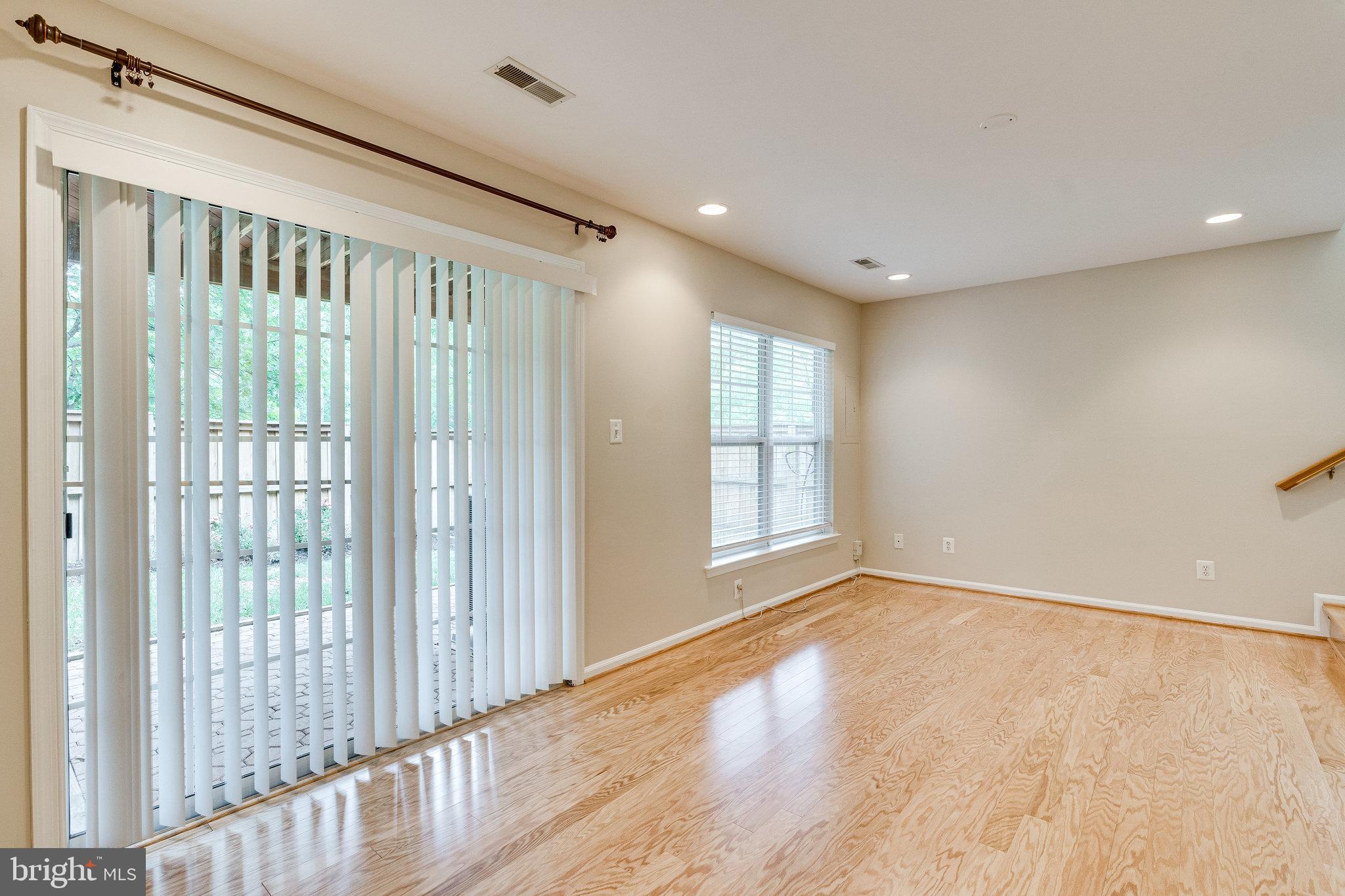 43146 Huntsman Square Broadlands, VA 20148 - Photo 28 of 31 Recreation room with exit to fenced yard