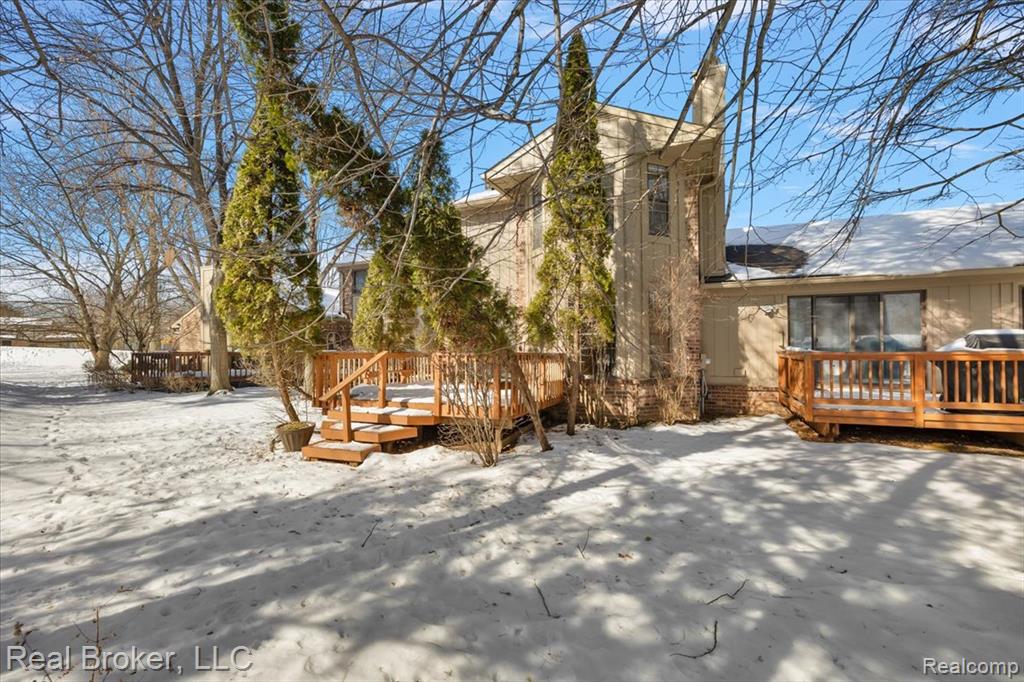 1938 Burning Bush Court Rochester Hills, MI 48309 - Photo 41 of 57