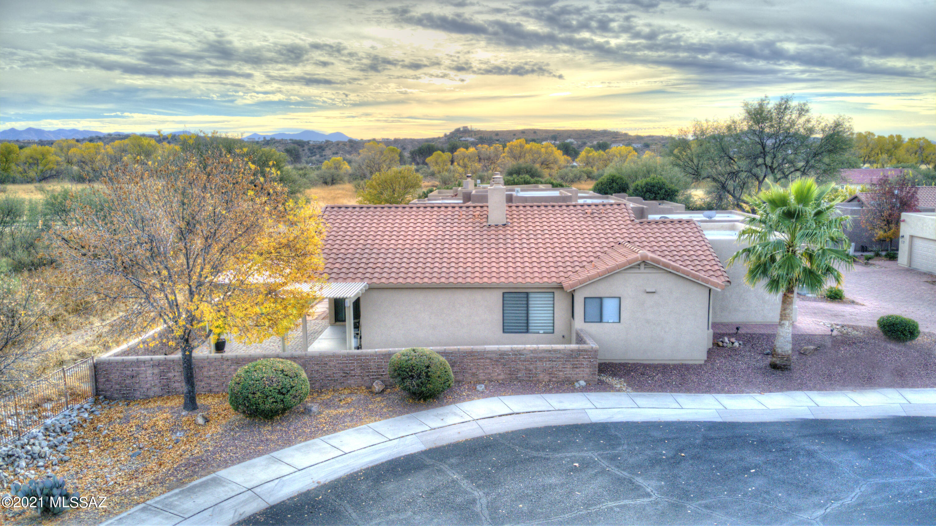 439 Colorado Court Rio Rico, AZ 85648 - Photo 3 of 25