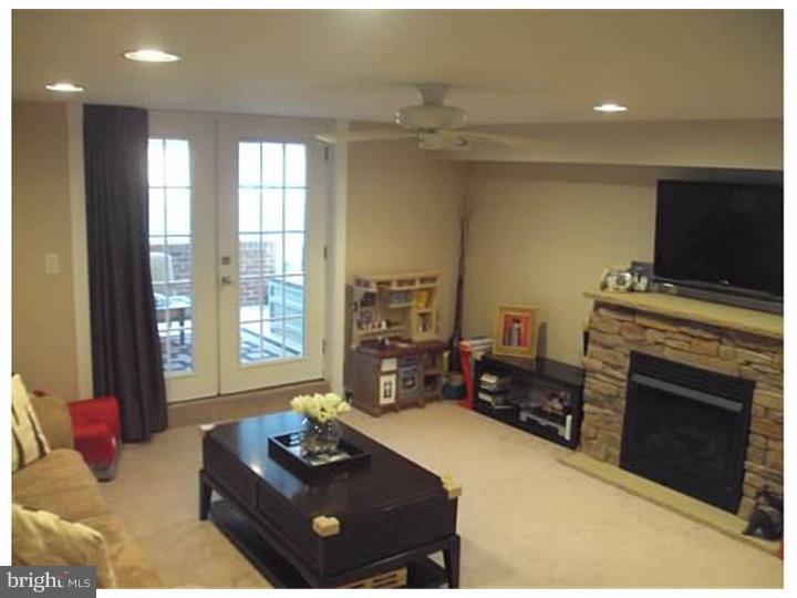 213 Ridgefield Road Philadelphia, PA 19154 - Photo 12 of 19 Rec Room