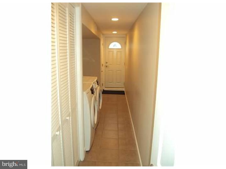 213 Ridgefield Road Philadelphia, PA 19154 - Photo 14 of 19 Laundry Room