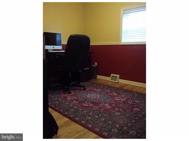 213 Ridgefield Road Philadelphia, PA 19154 - Photo 10 of 19 Bedroom 3