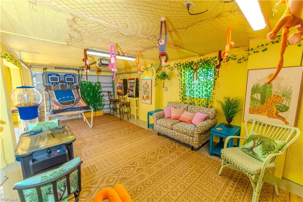 7146 Congdon Road Fort Myers, FL 33908 - Photo 43 of 50 a building outdoor space with patio furniture