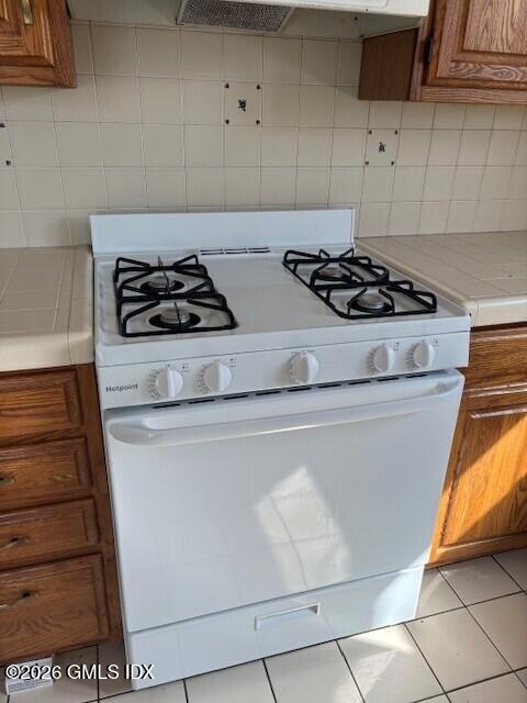 45 Rodwell Avenue, Unit B Greenwich, CT 06830 - Photo 5 of 12 Gas Cooking
