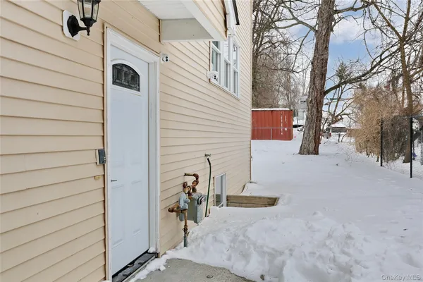 $2,700 | 160 Saddle River Road, Unit B, Airmont, NY 10952