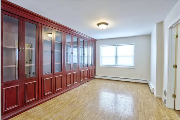 $2,700 | 160 Saddle River Road, Unit B, Airmont, NY 10952