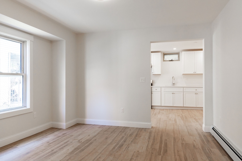71 Friend Street, Unit 1L Gloucester, MA 01930 - Photo 3 of 8