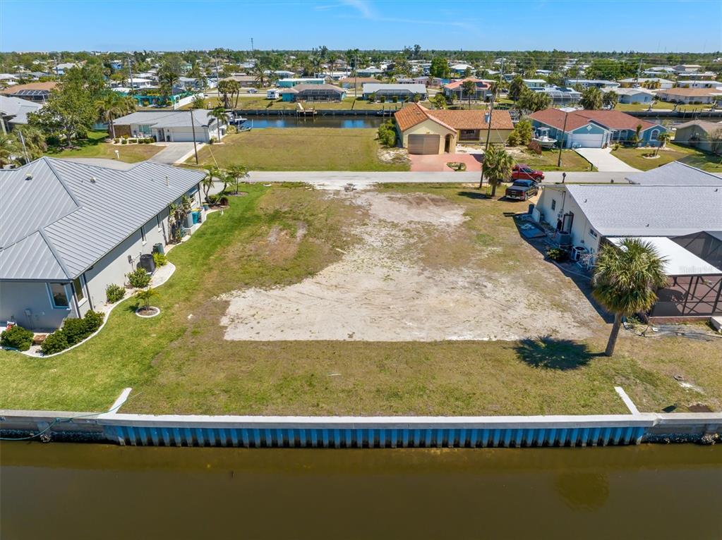 143 Leland Street Southwest Port Charlotte, FL 33952 - Photo 5 of 18 a view of a city