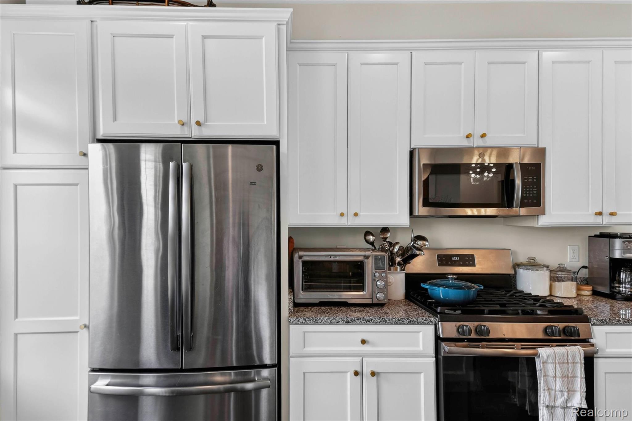 2500 Normandy Road, Unit 2 Royal Oak, MI 48073 - Photo 10 of 35