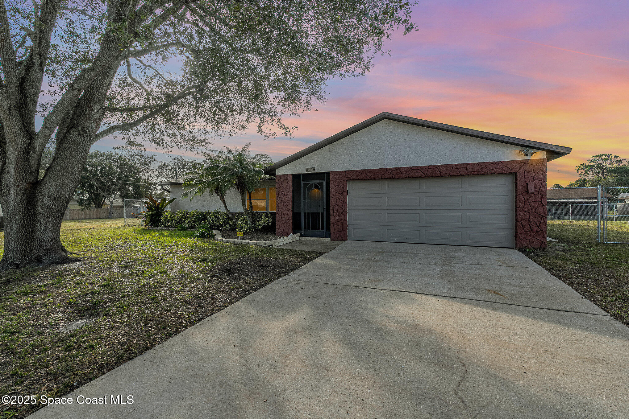 1323 Woodingham Drive Rockledge, FL 32955 - Photo 32 of 33 027_dsc07683-edit-edit_23