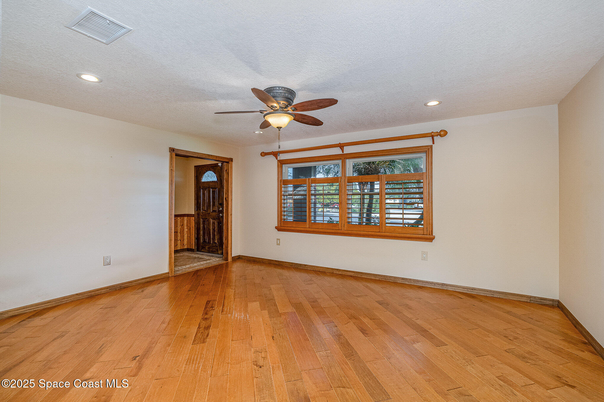 1323 Woodingham Drive Rockledge, FL 32955 - Photo 4 of 33 006_dsc07692-edit_411