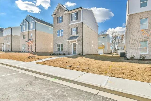 a view of a house with a outdoor space