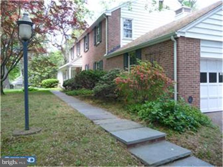6 Locust Lane Rose Valley, PA 19086 - Photo 3 of 22 Gallery Image 3