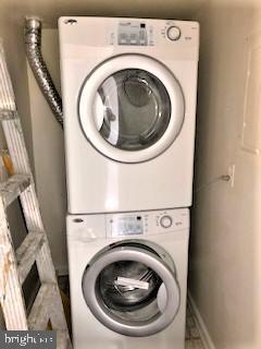 1813 T Street Northwest, Unit B Washington, DC 20009 - Photo 20 of 21