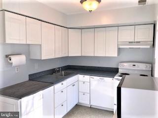 1813 T Street Northwest, Unit B Washington, DC 20009 - Photo 2 of 21