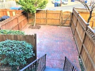 1813 T Street Northwest, Unit B Washington, DC 20009 - Photo 21 of 21