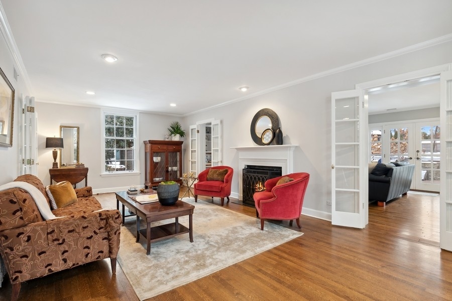 567 Rosemary Road Lake Forest, IL 60045 - Photo 7 of 42 a living room with furniture and wooden floor
