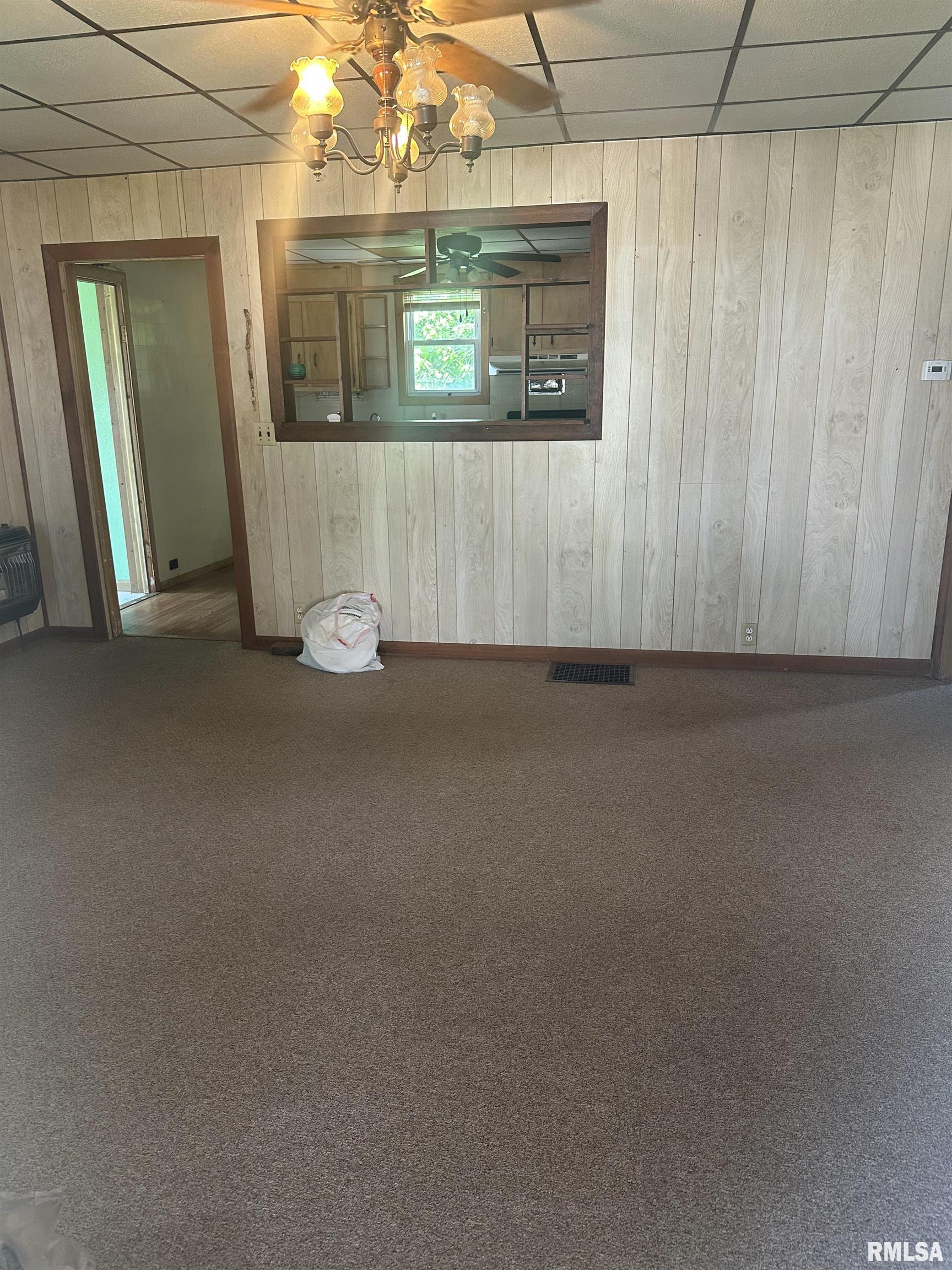 1428 North Main Street Lewistown, IL 61542 - Photo 2 of 12