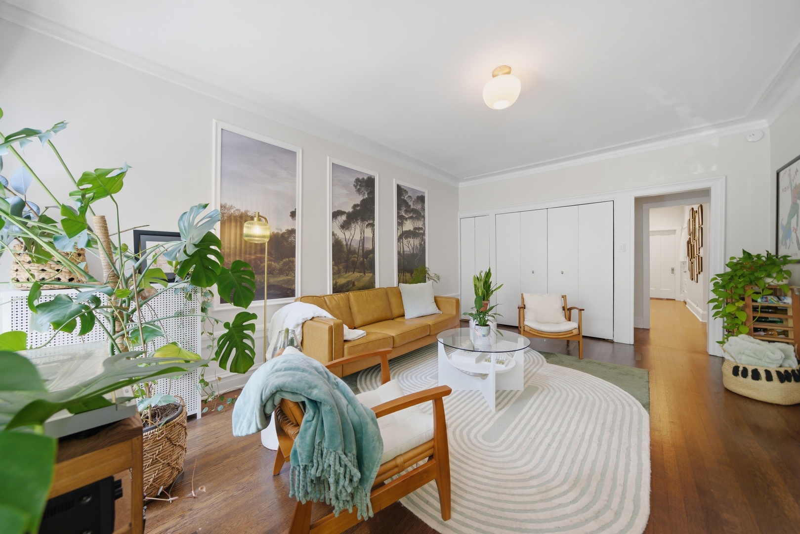 518 West Surf Street, Unit 1 Chicago, IL 60657 - Photo 11 of 41