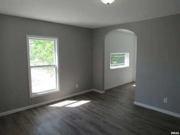 $119,000 | 214 North Church Street, Jacksonville, IL 62650