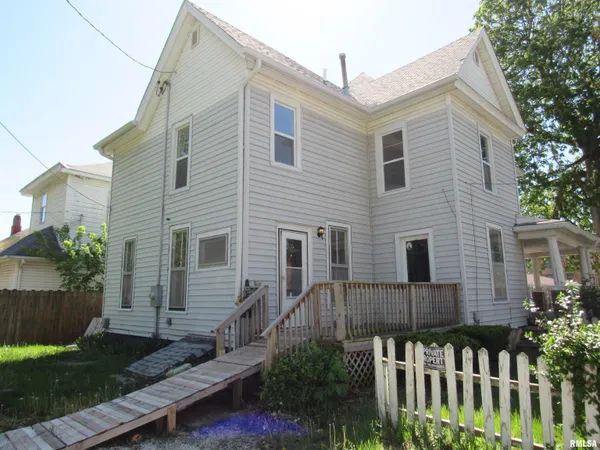 $119,000 | 214 North Church Street, Jacksonville, IL 62650