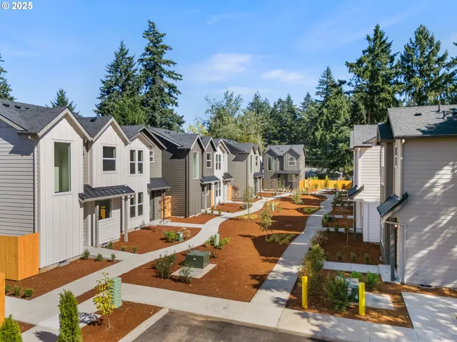 $5,838,900 | 3246 Southeast 115th Avenue, Portland, OR 97266