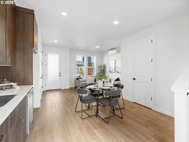 $5,838,900 | 3246 Southeast 115th Avenue, Portland, OR 97266