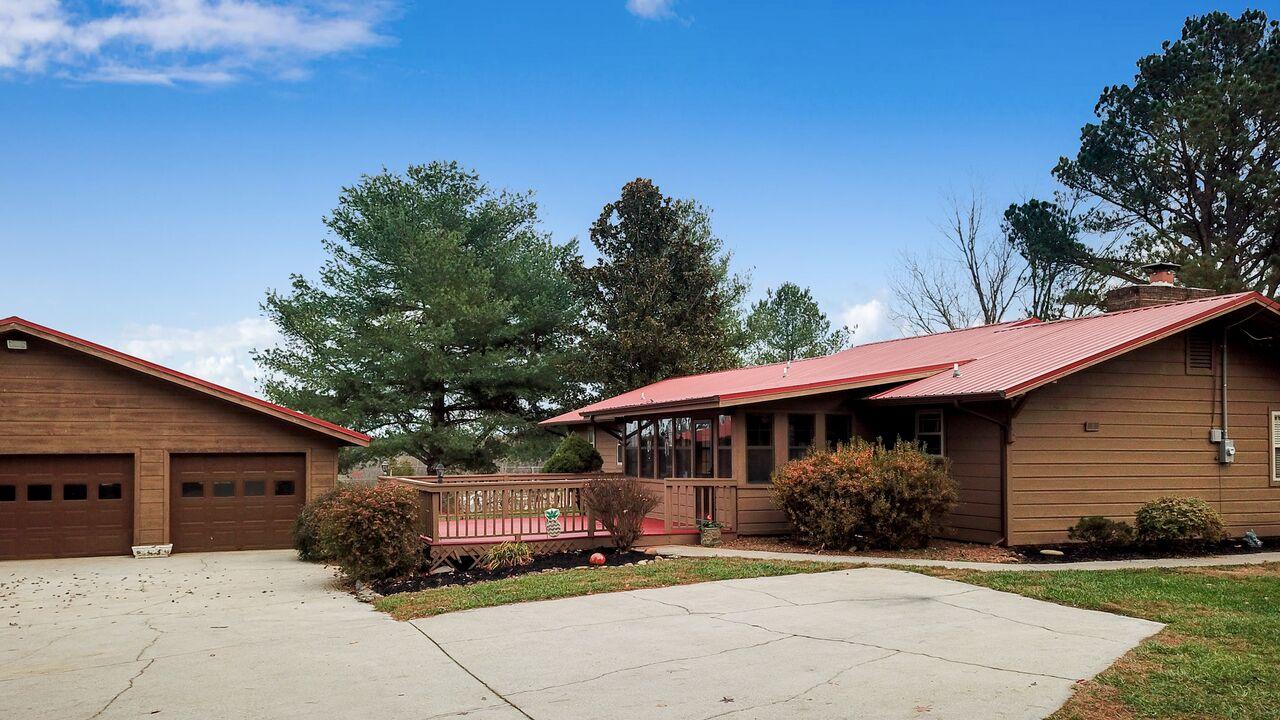 5283 Pryor Road Maryville, TN 37804 - Photo 2 of 28 3 Car Garage with ample parking - Copy