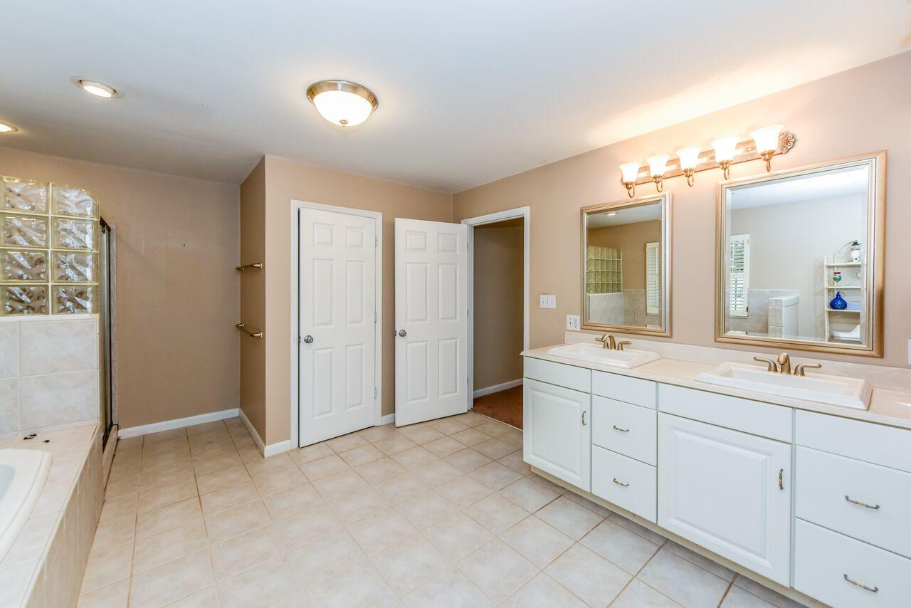 5283 Pryor Road Maryville, TN 37804 - Photo 13 of 28 His & Her Double Vanity