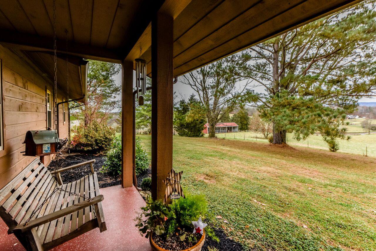 5283 Pryor Road Maryville, TN 37804 - Photo 22 of 28 Swing away the afternoon