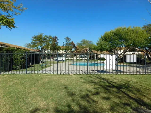 a view of a park with a small yard