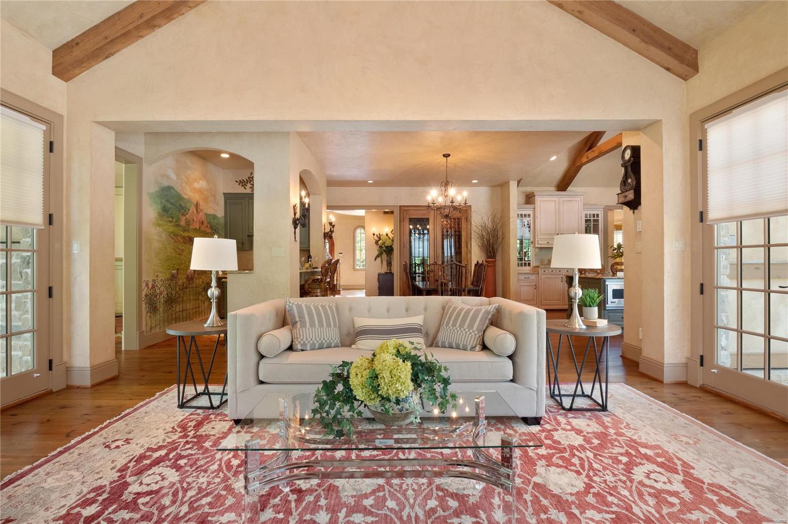 47 Williamsburg Road Creve Coeur, MO 63141 - Photo 14 of 74 Gallery Image 14