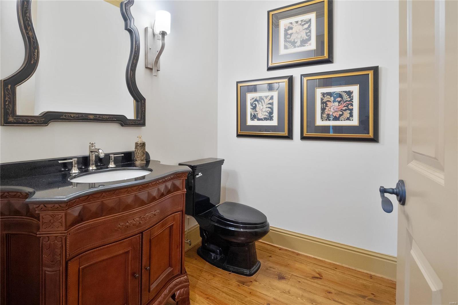 47 Williamsburg Road Creve Coeur, MO 63141 - Photo 23 of 74 Gallery Image 23