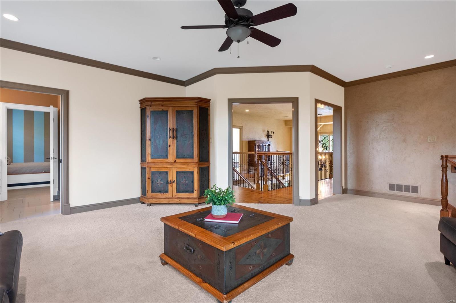 47 Williamsburg Road Creve Coeur, MO 63141 - Photo 40 of 74 Gallery Image 40