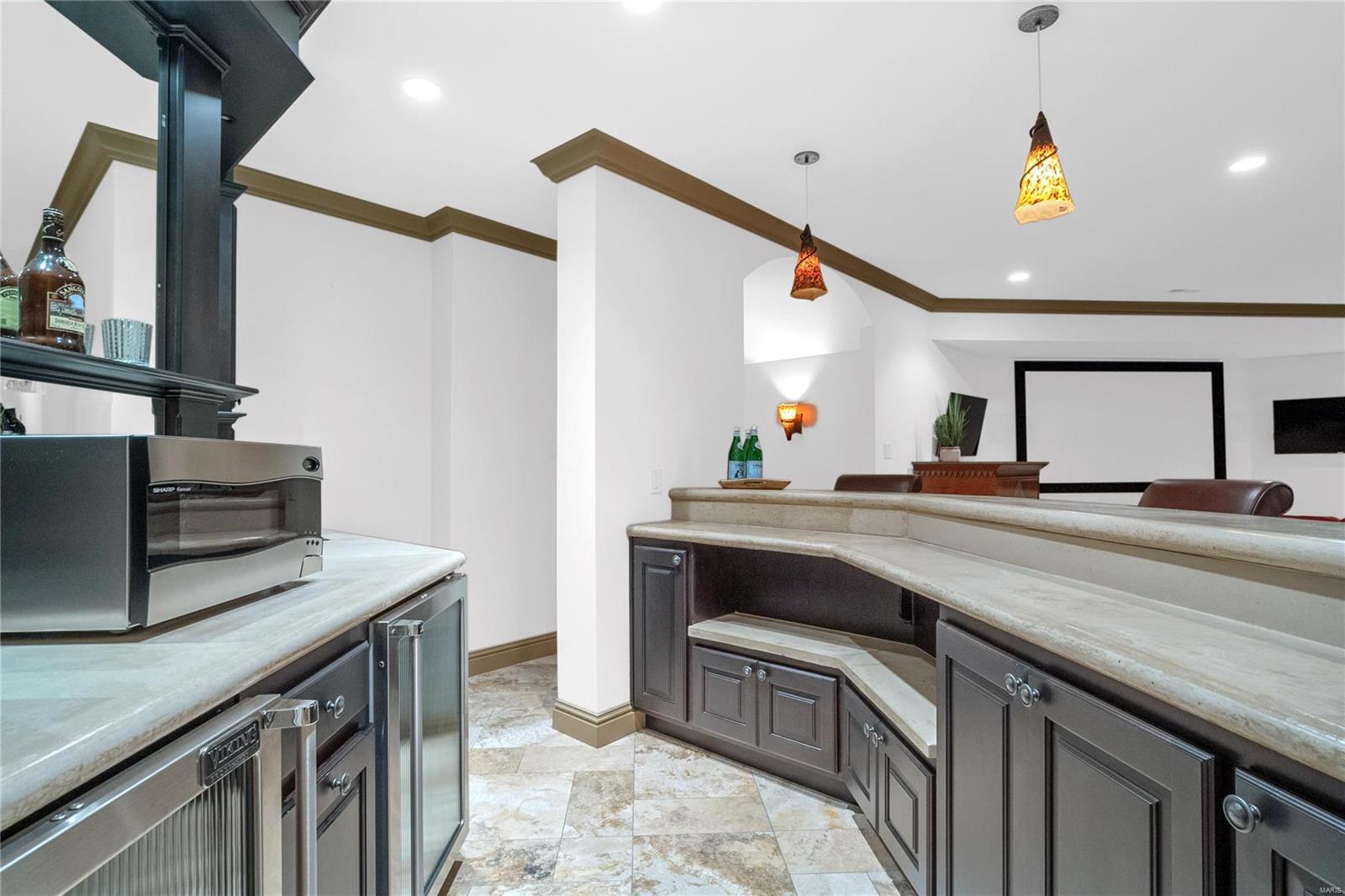 47 Williamsburg Road Creve Coeur, MO 63141 - Photo 56 of 74 Gallery Image 56