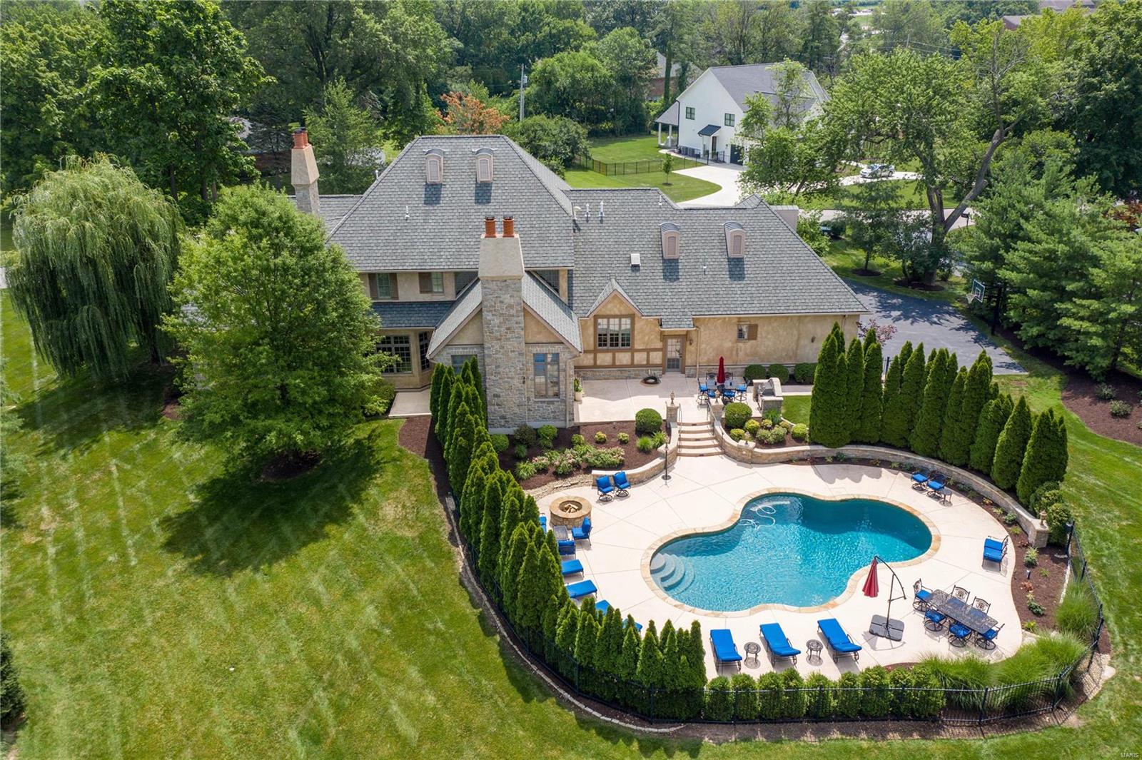 47 Williamsburg Road Creve Coeur, MO 63141 - Photo 68 of 74 Gallery Image 68