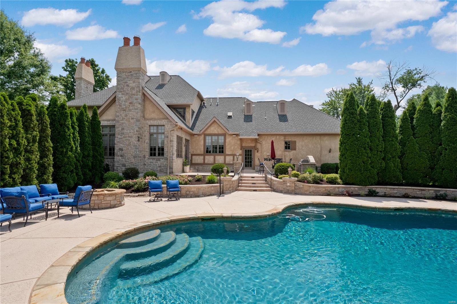 47 Williamsburg Road Creve Coeur, MO 63141 - Photo 69 of 74 Gallery Image 69