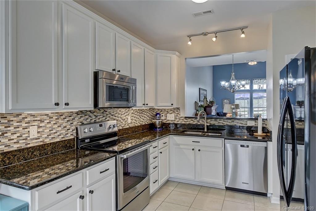 123 Snead Road Fort Mill, SC 29715 - Photo 14 of 48